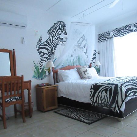 Bhangazi Lodge Bed & Breakfast Saint Lucia Estuary Extérieur photo