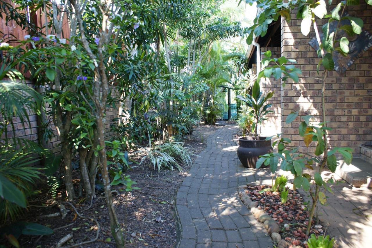 Bhangazi Lodge Bed & Breakfast Saint Lucia Estuary Extérieur photo