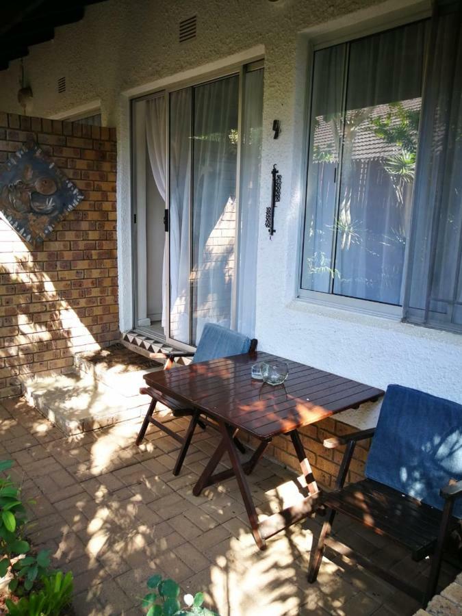 Bhangazi Lodge Bed & Breakfast Saint Lucia Estuary Extérieur photo